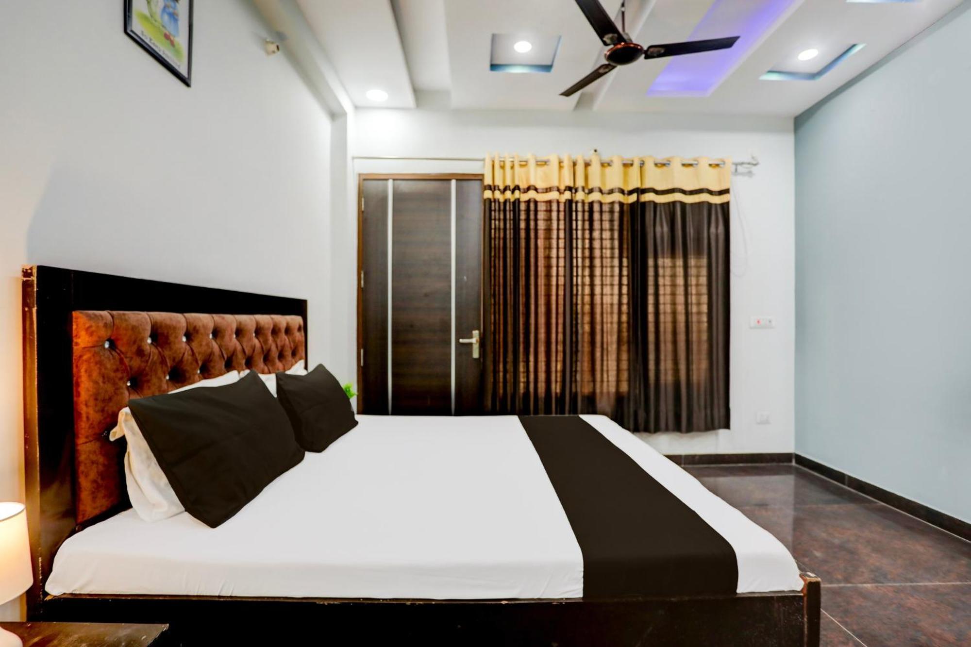 Hotel O Grand Epic Inn Noida Zewnętrze zdjęcie