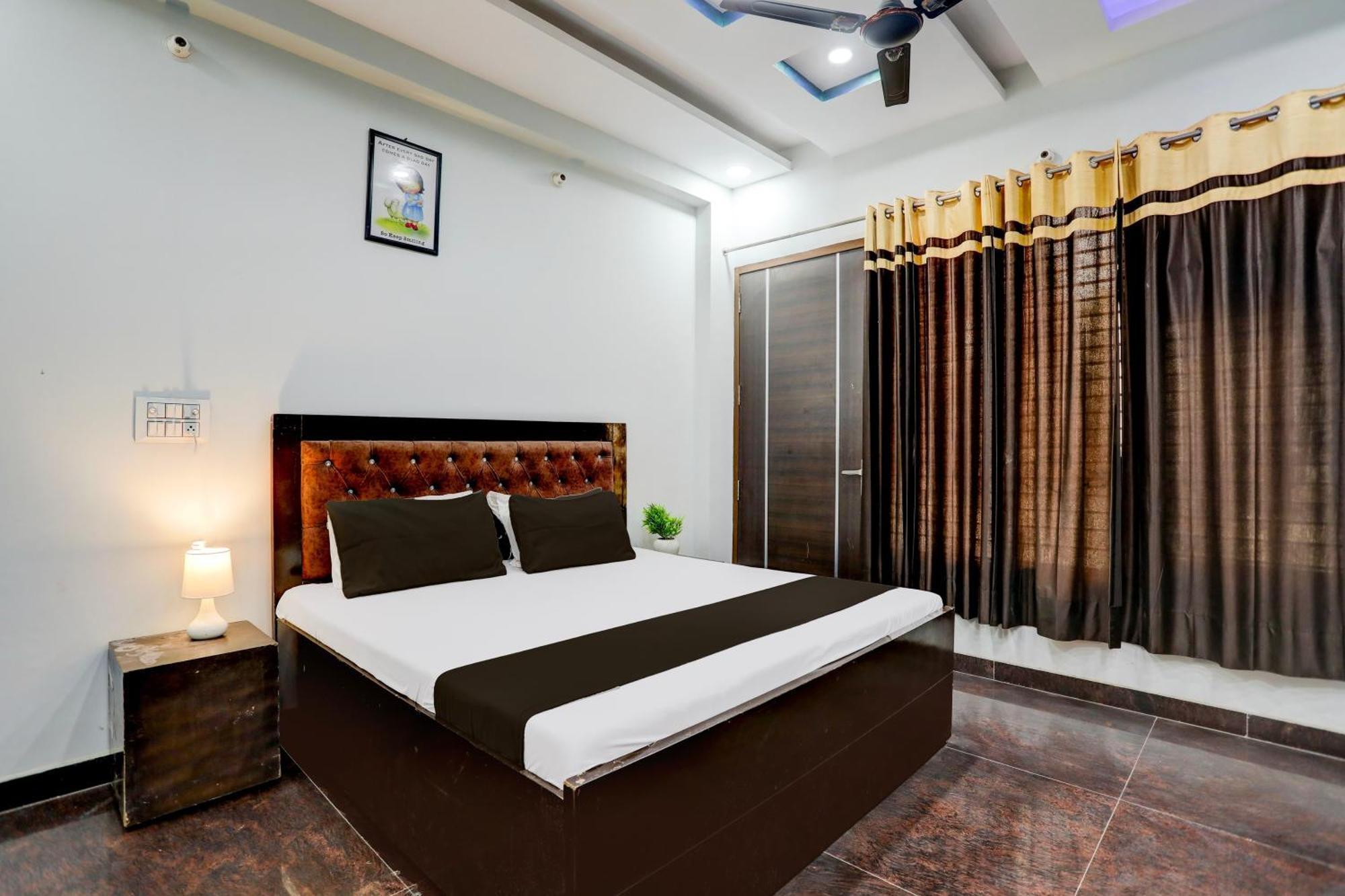 Hotel O Grand Epic Inn Noida Zewnętrze zdjęcie